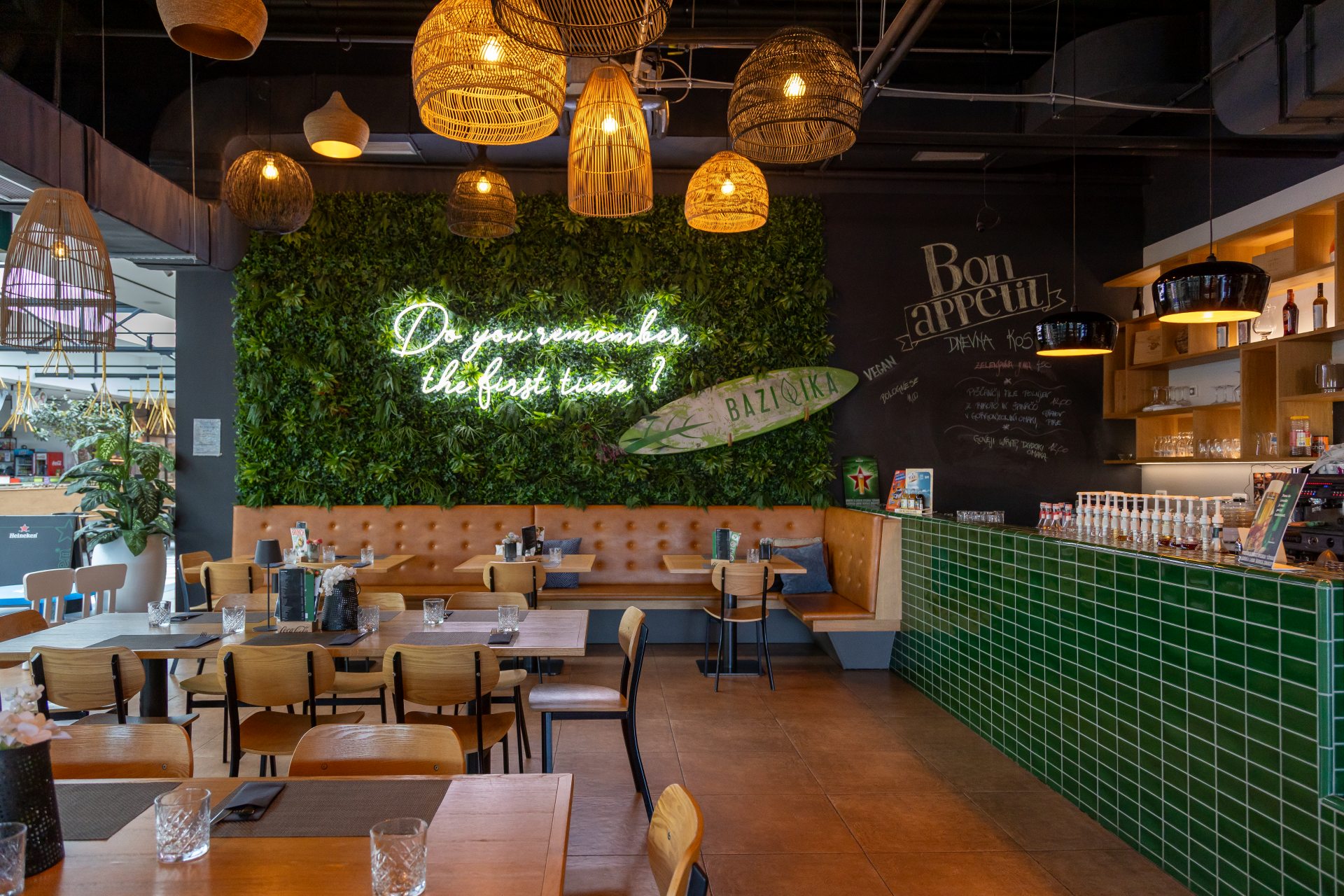 Bazilika Planet Koper