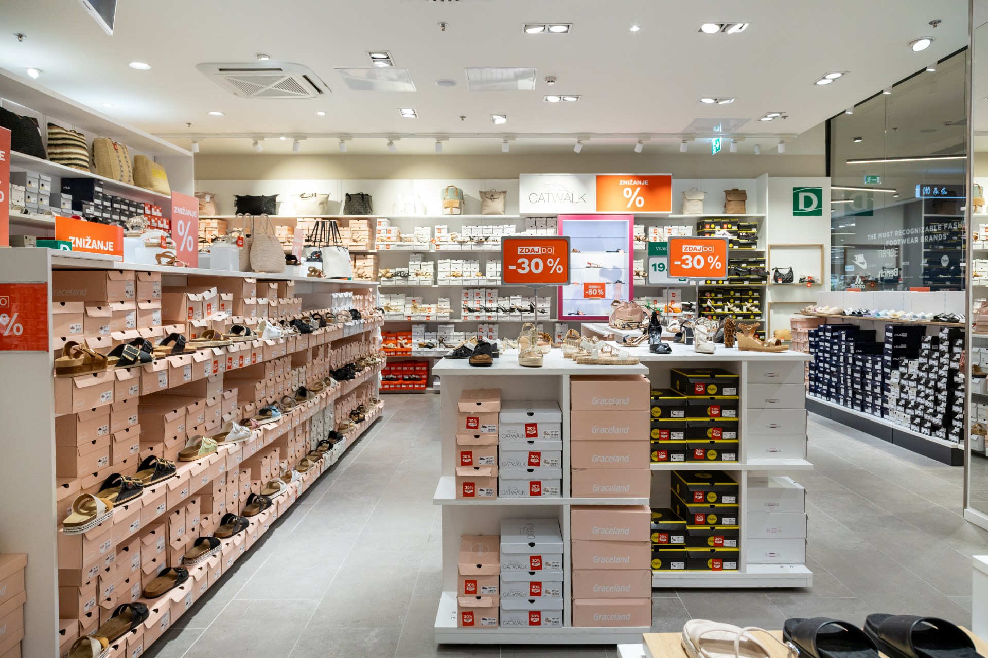 Deichman Planet Koper