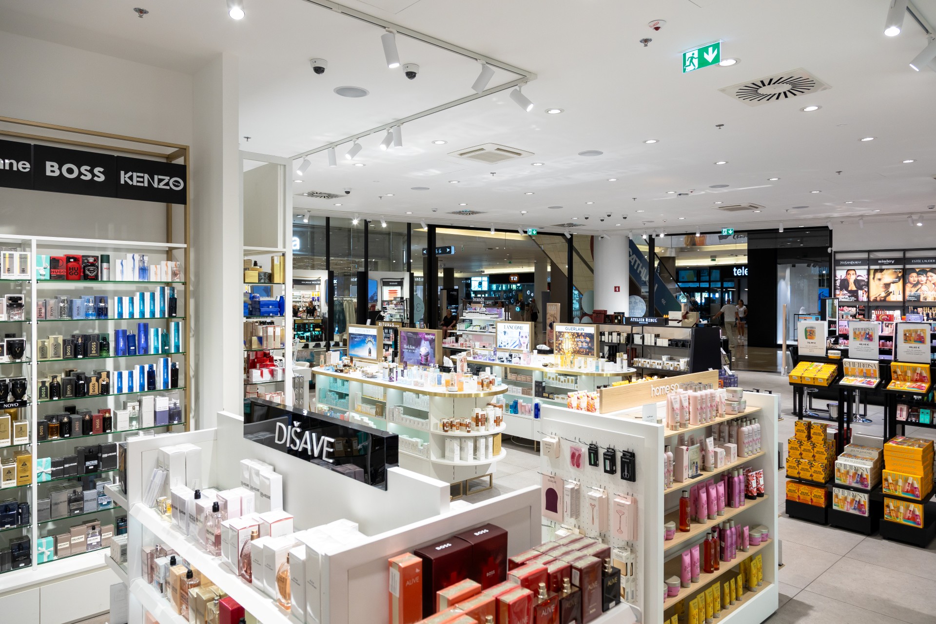 Douglas Planet Koper