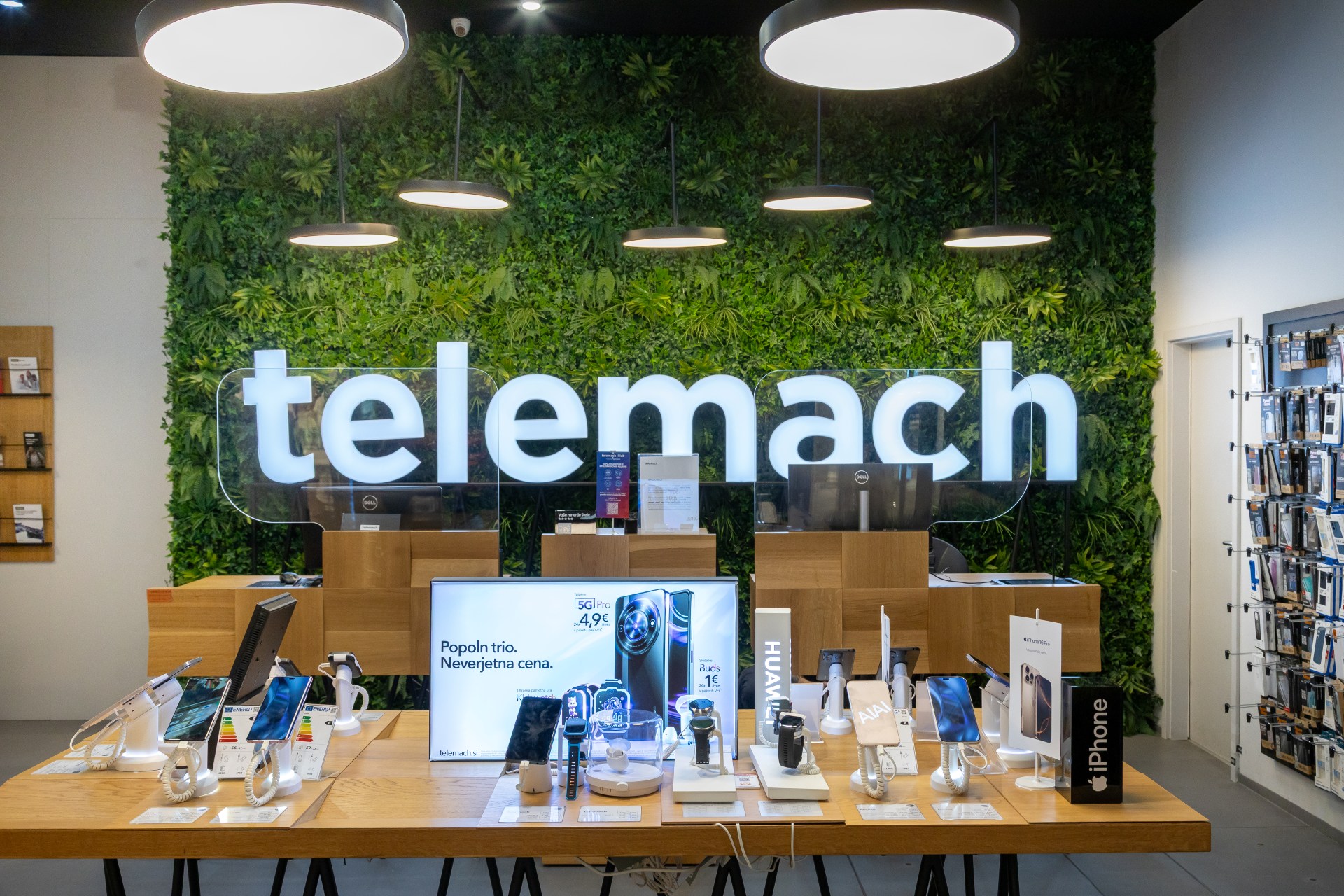 Telemach Planet Koper