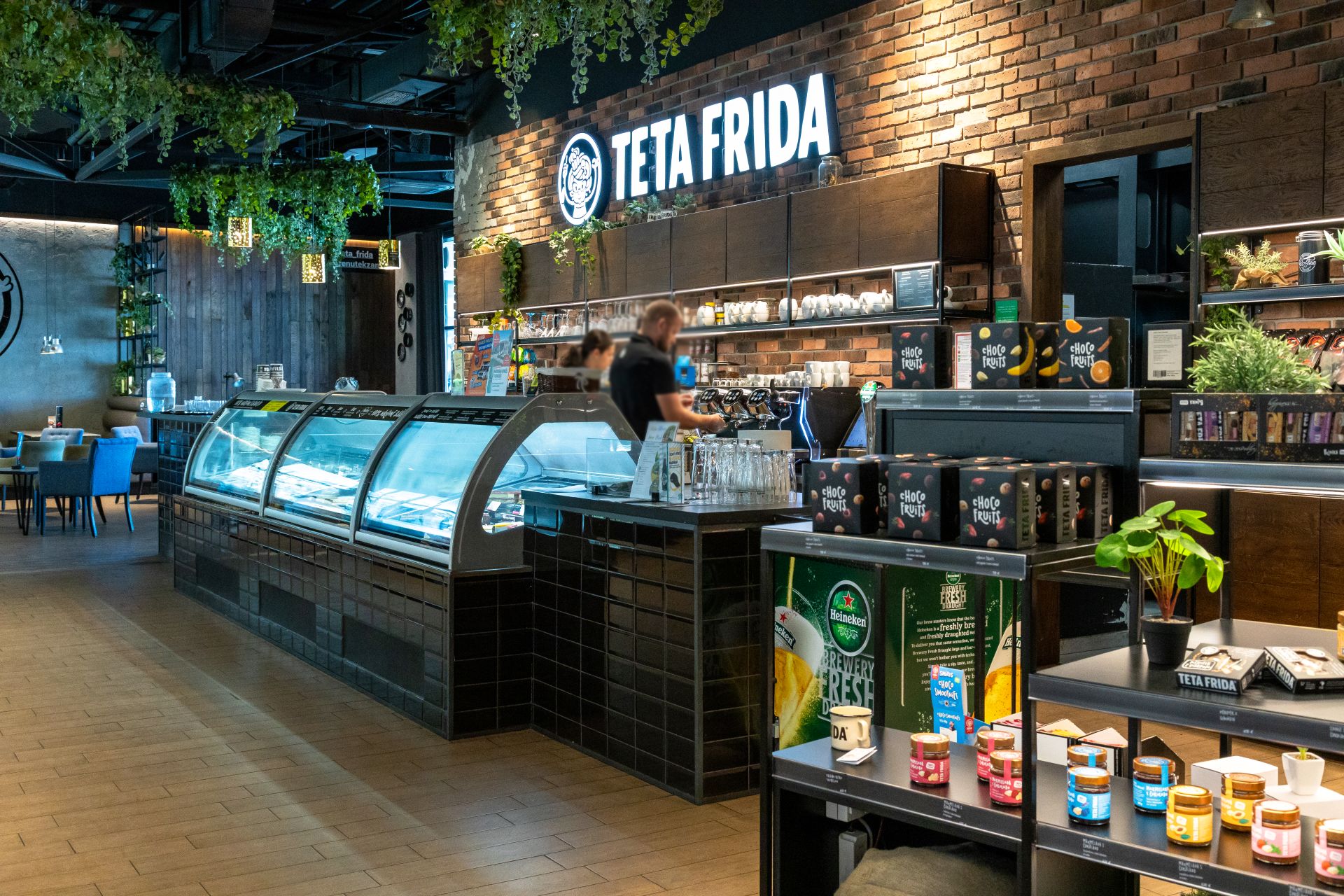 Teta Frida Planet Koper