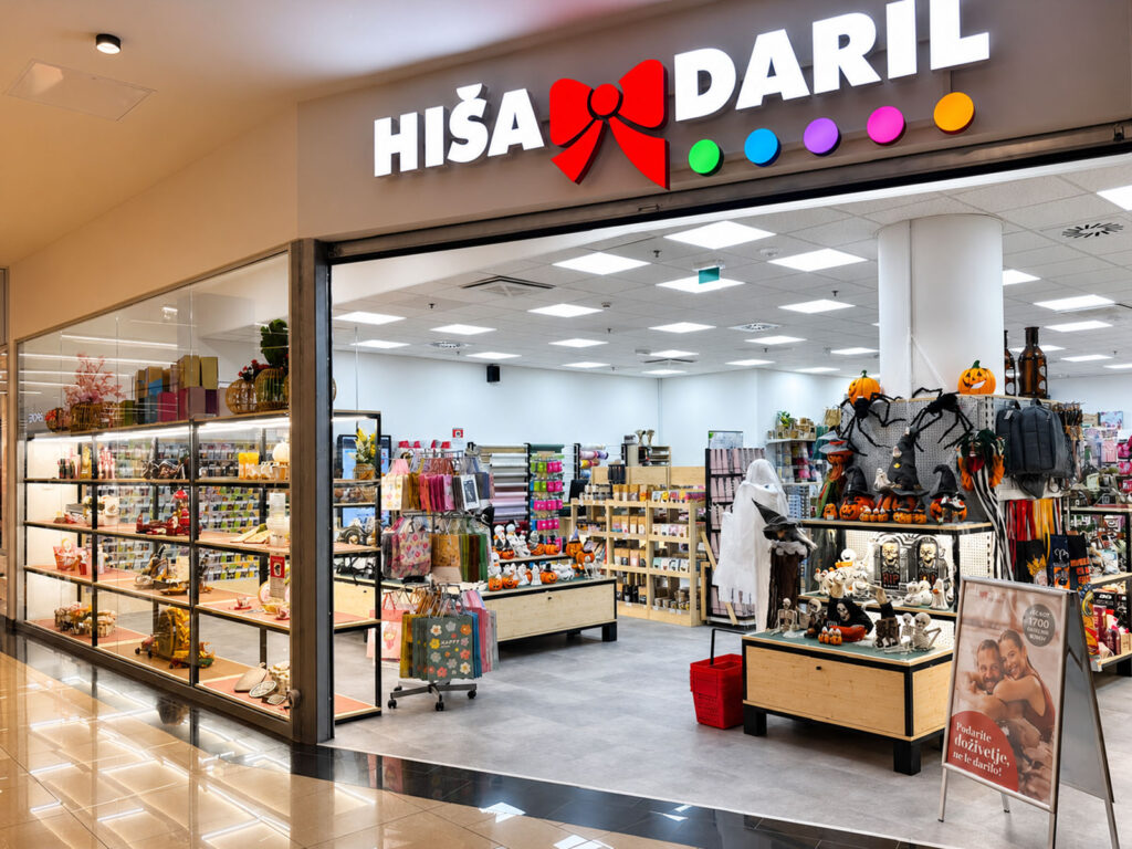 vhod-planet-koper_hisa-daril-1